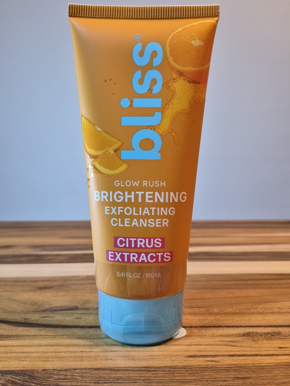 Bliss Glow Rush Brightening Exfoliating Cleanser with Citrus Extracts, 5.4oz New